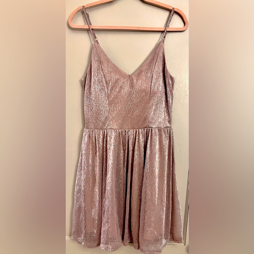 Rose Gold David’s Bridal Homecoming Dress, worn once, Size 8
